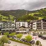 호텔 Wohlfuehlhotel Schiestl 4*