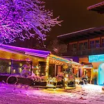 Wohlfuehlhotel Schiestl 4* 푸겐