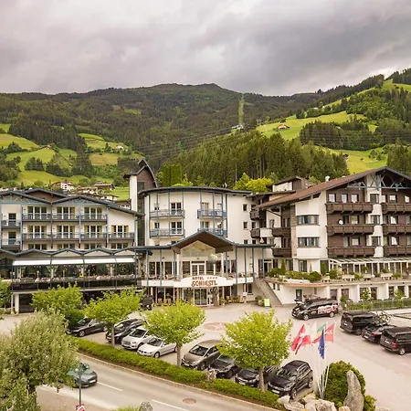 호텔 Wohlfuehlhotel Schiestl 4*