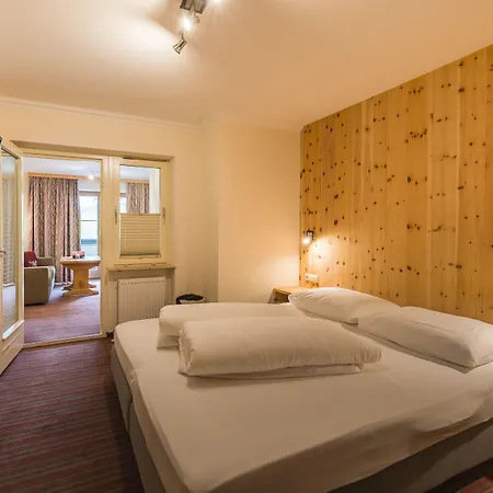 Wohlfuehlhotel Schiestl 호텔 푸겐