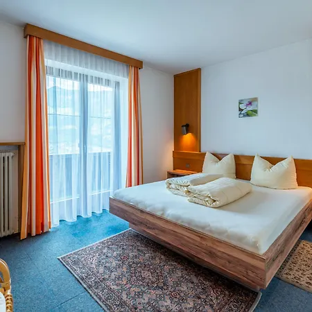 Wohlfuehlhotel Schiestl Hotell