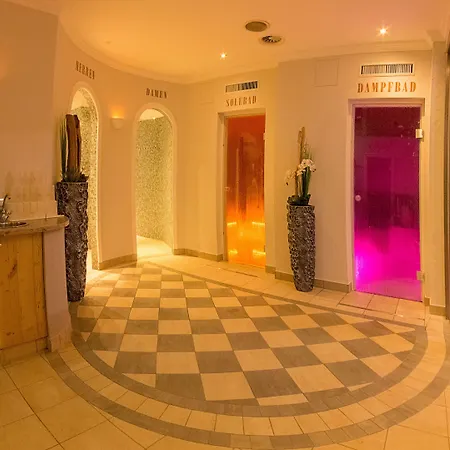 Wohlfühlhotel Schiestl 4*