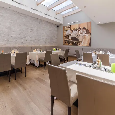 Wohlfuehlhotel Schiestl 4*