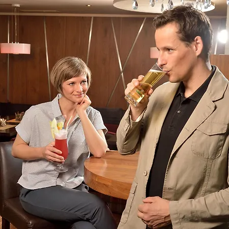 호텔 Wohlfuehlhotel Schiestl 푸겐