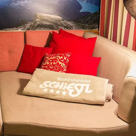 Wohlfuehlhotel Schiestl Fügen