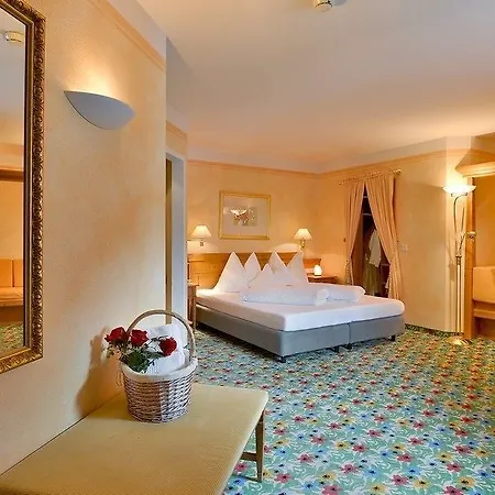 Hotel Wohlfuehlhotel Schiestl 4*