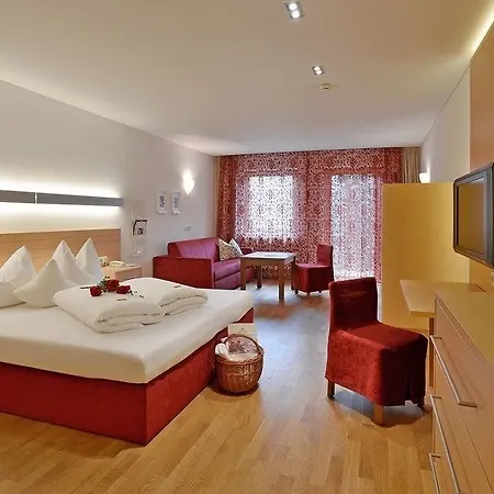 Hotel Wohlfuehlhotel Schiestl Fügen