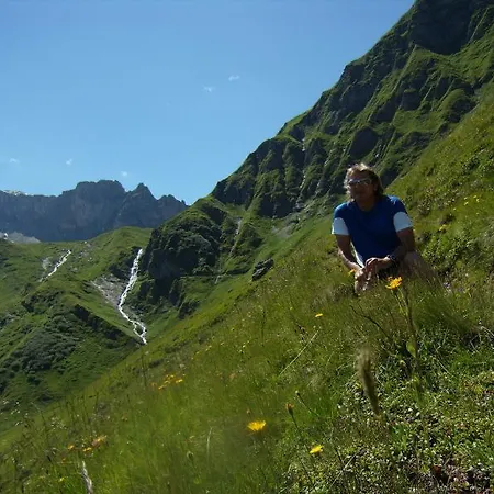 Wohlfuehlhotel Schiestl Hotell Fügen