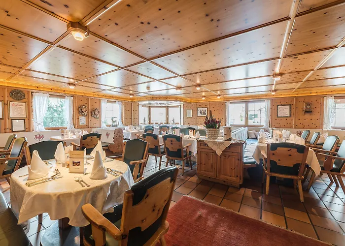 Wohlfuehlhotel Schiestl 4*