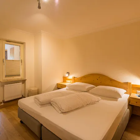 Ξενοδοχείο Wohlfuehlhotel Schiestl Fügen