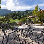 Wohlfuehlhotel Schiestl 4*